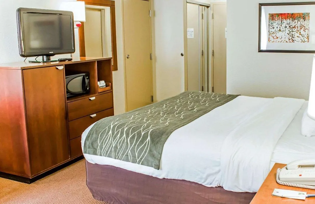 Comfort Inn Fayetteville Near Fort Bragg-1