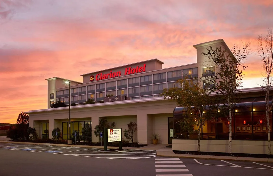 Clarion Hotel Portland Airport Me-1