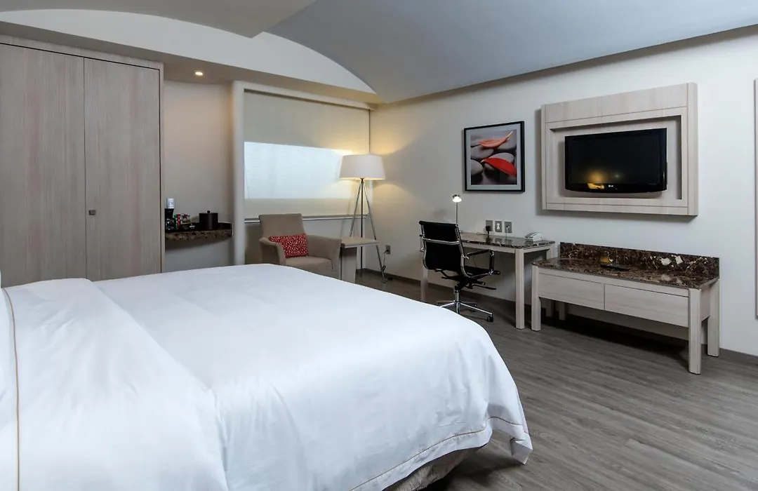 Holiday Inn Express Mexico- Toreo By Ihg-1
