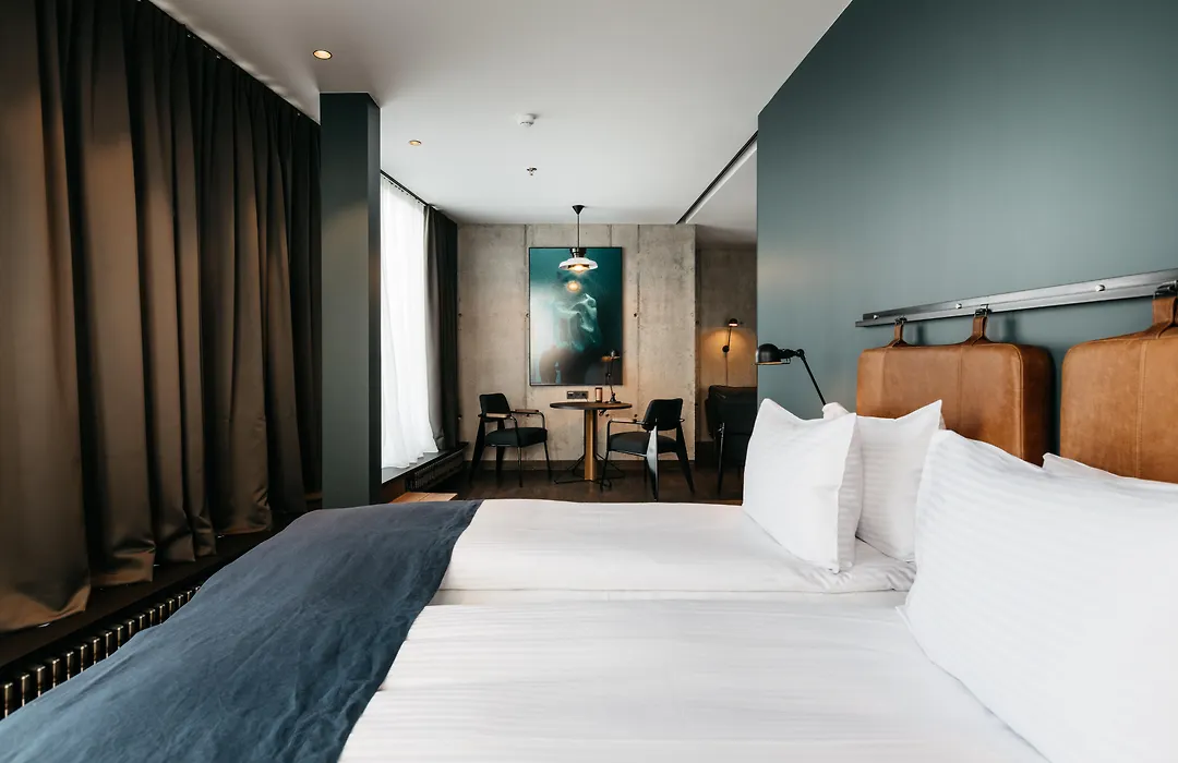 Exeter Hotel-1