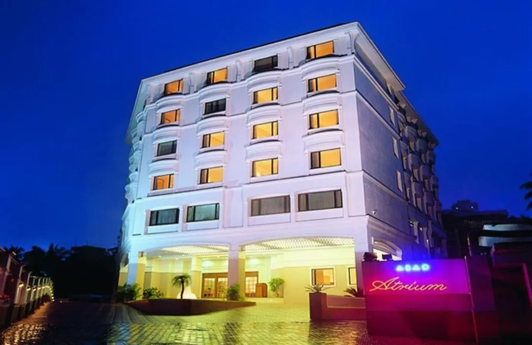 Abad Atrium-1