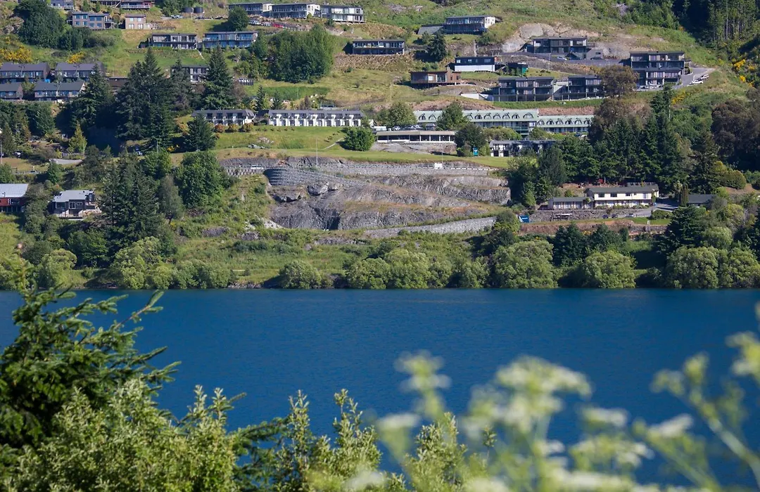 Holiday Inn Queenstown Frankton Road By Ihg-1