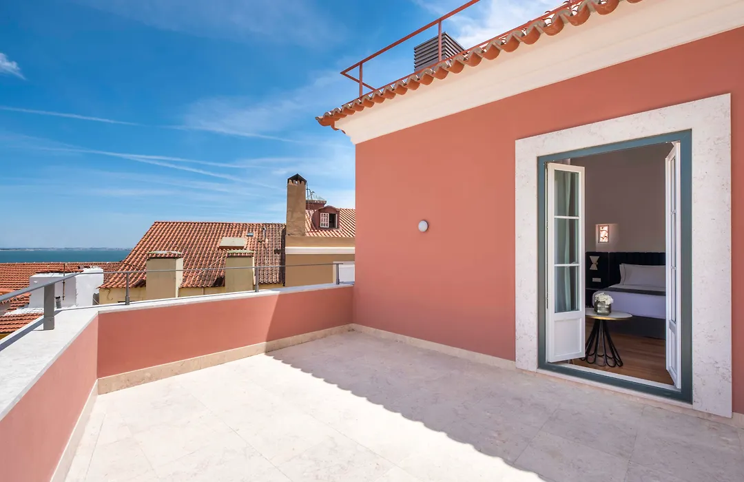 Tandem Palacio Alfama Suites-1