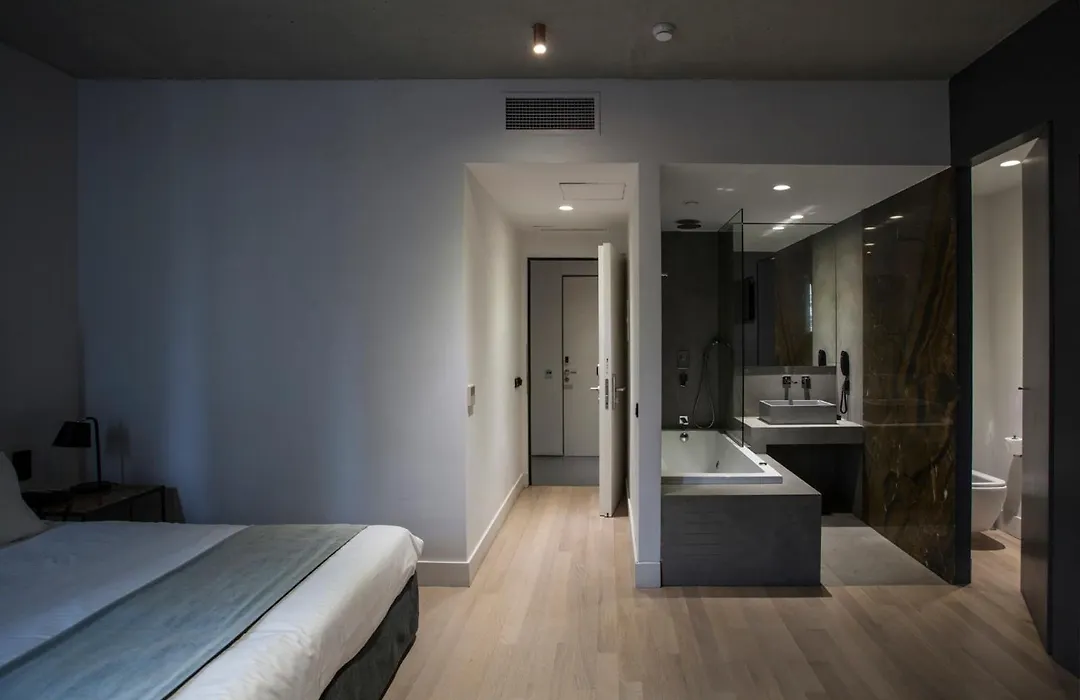Art Suites Korai-1