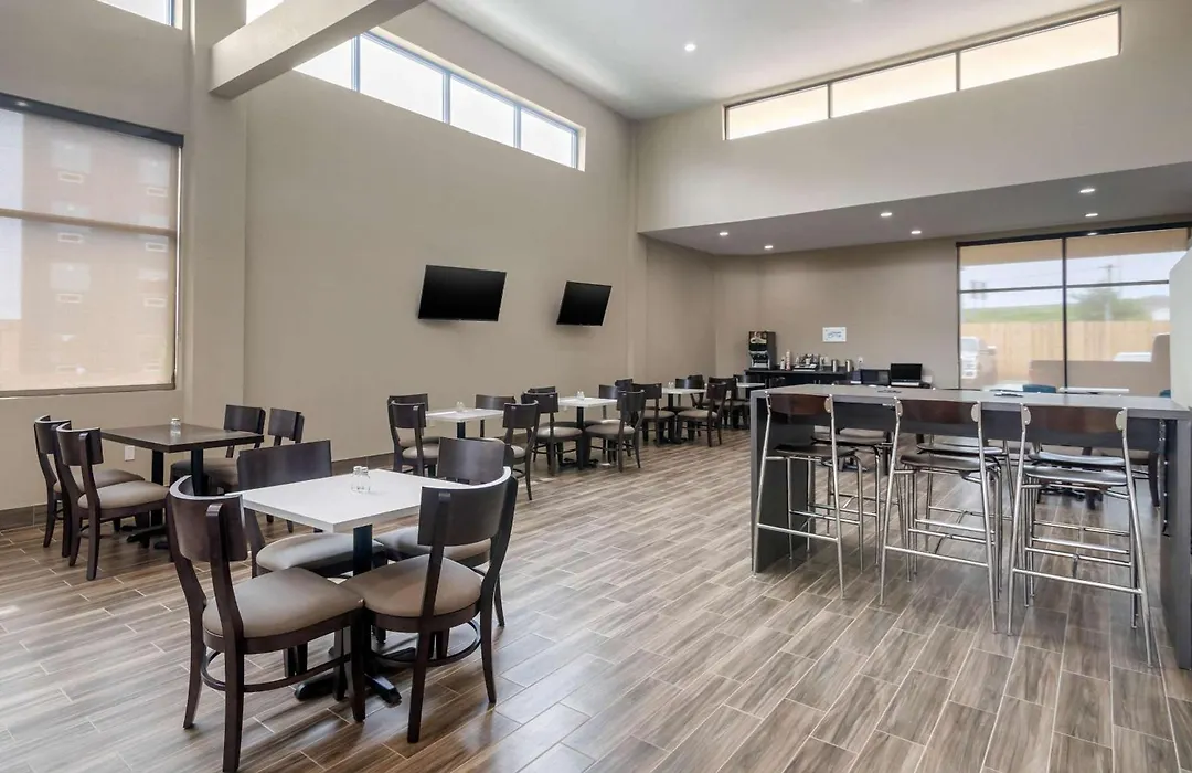 Mainstay Suites Bricktown - Near Medical Center-1