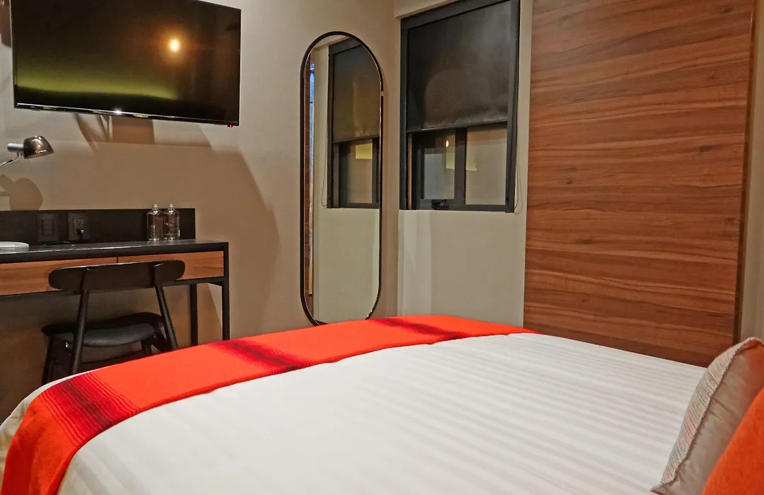 Cadillac Hotel Boutique-1