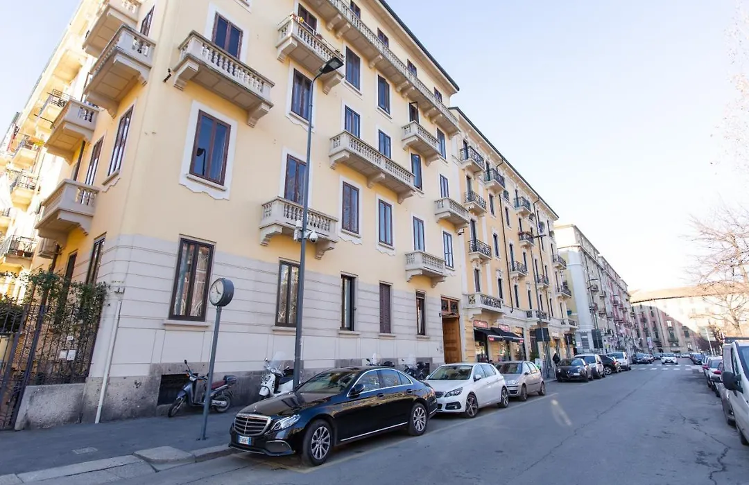 B&B Liberty Suite Milan-1