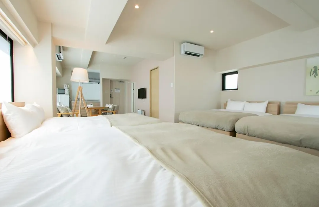 Ostay Ueno-1