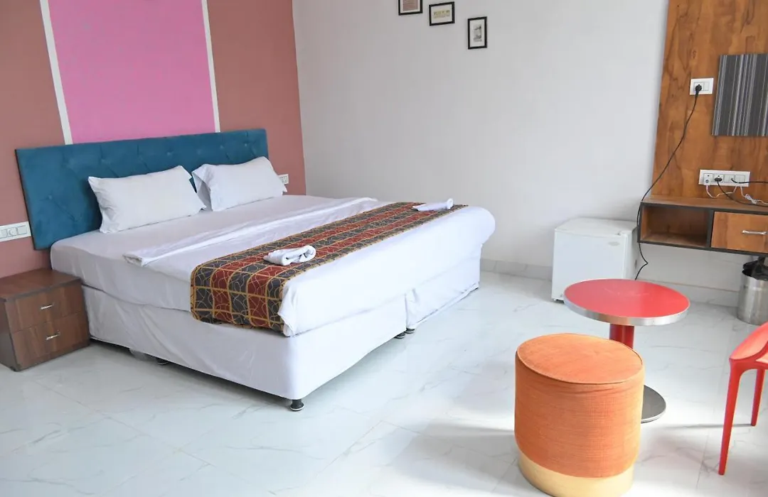 Hotel Apni Haveli-1