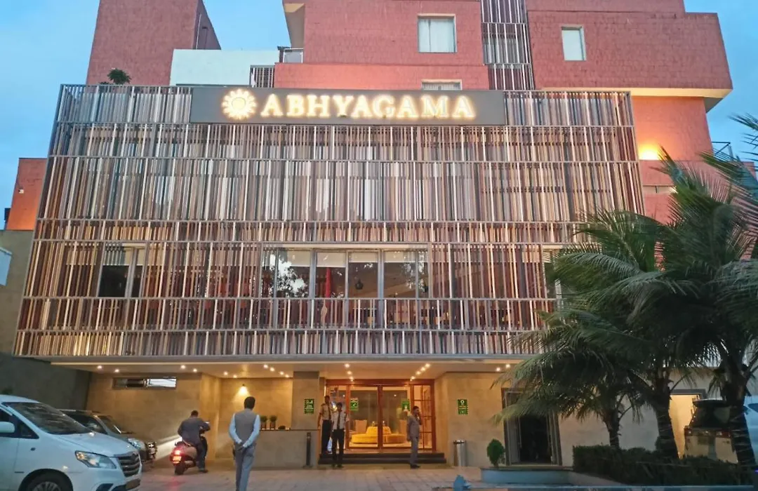 Abhyagama Hotel-1