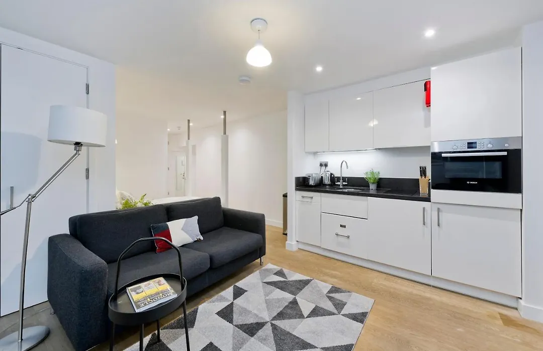 Crane Court By City2Stay-1