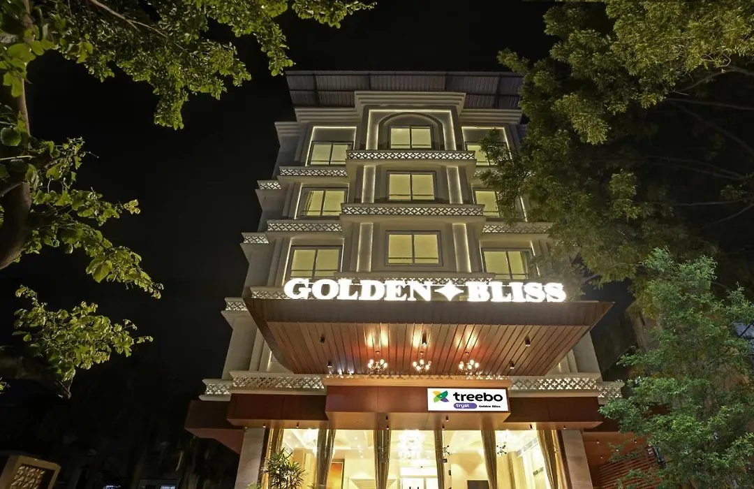 Treebo Premium Golden Bliss Trimurti Nagar Square-1