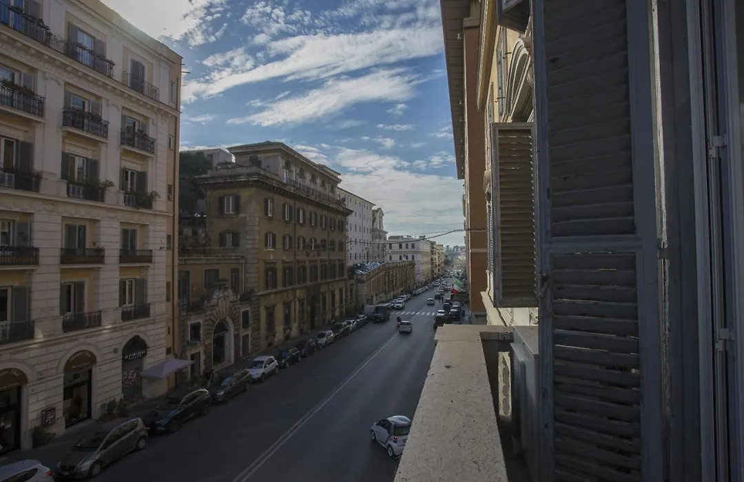 Colosseo Prestige Rooms-1