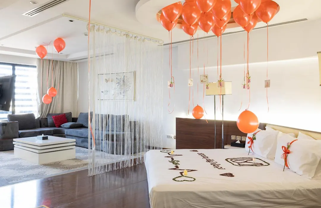 Mira Business Hotel-1