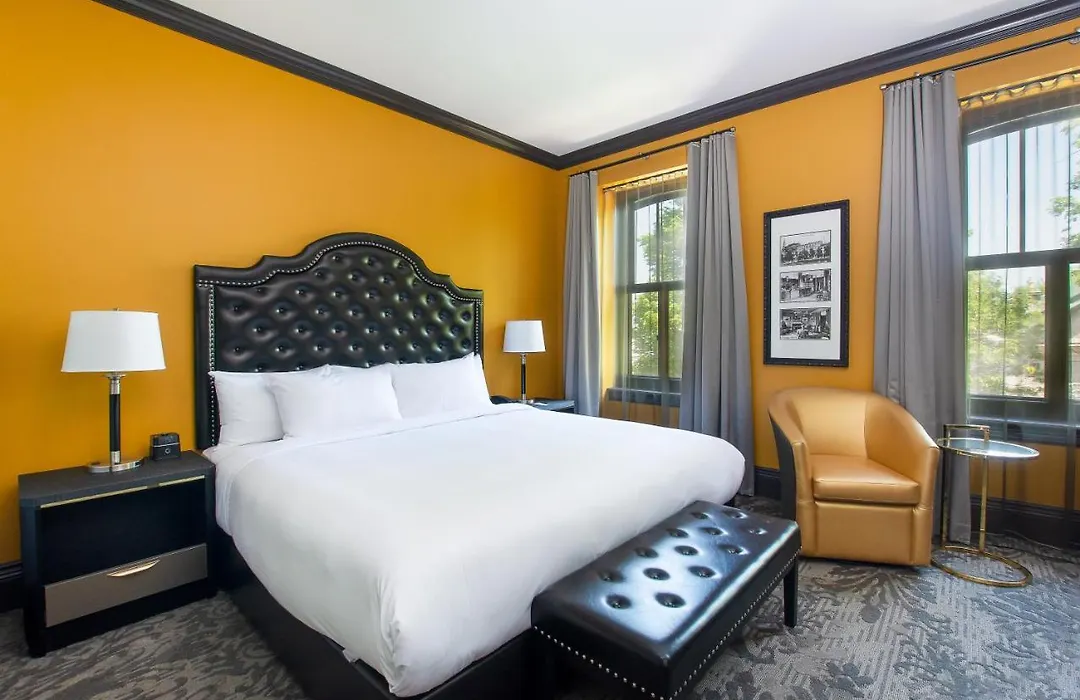 Hotel Clarendon-1