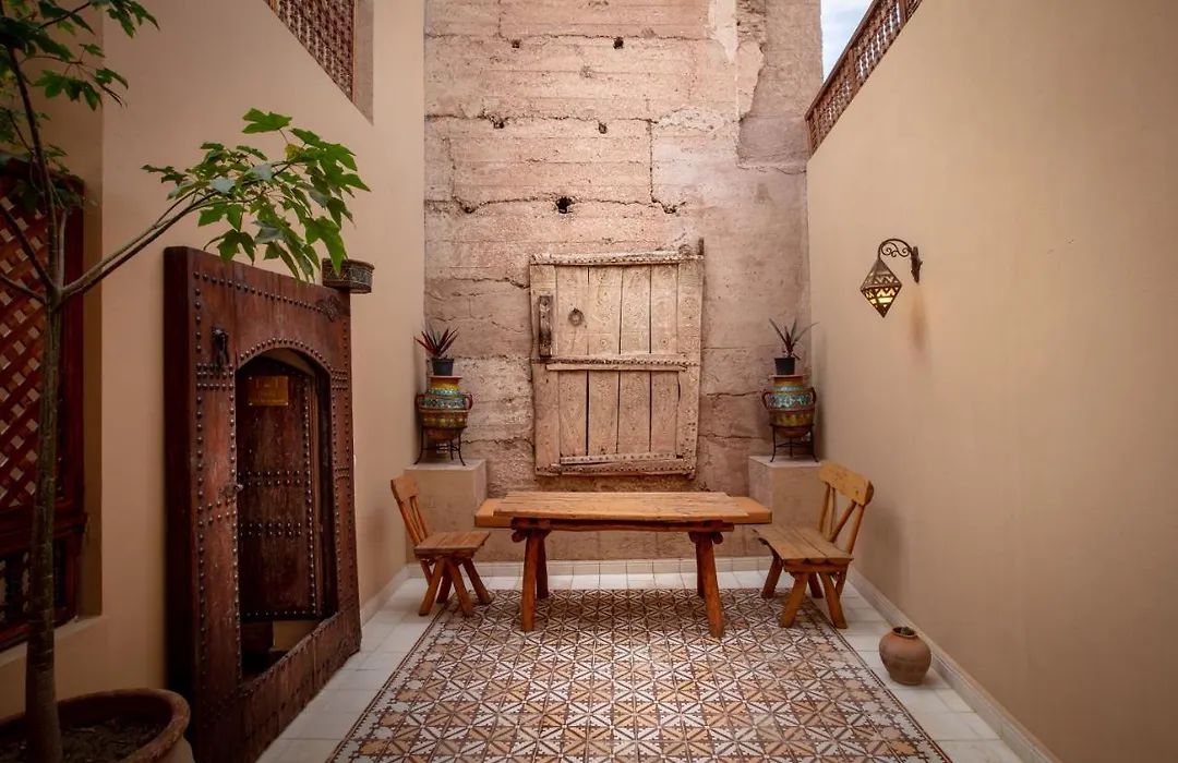 Riad Les Remparts De La Kasbah-1
