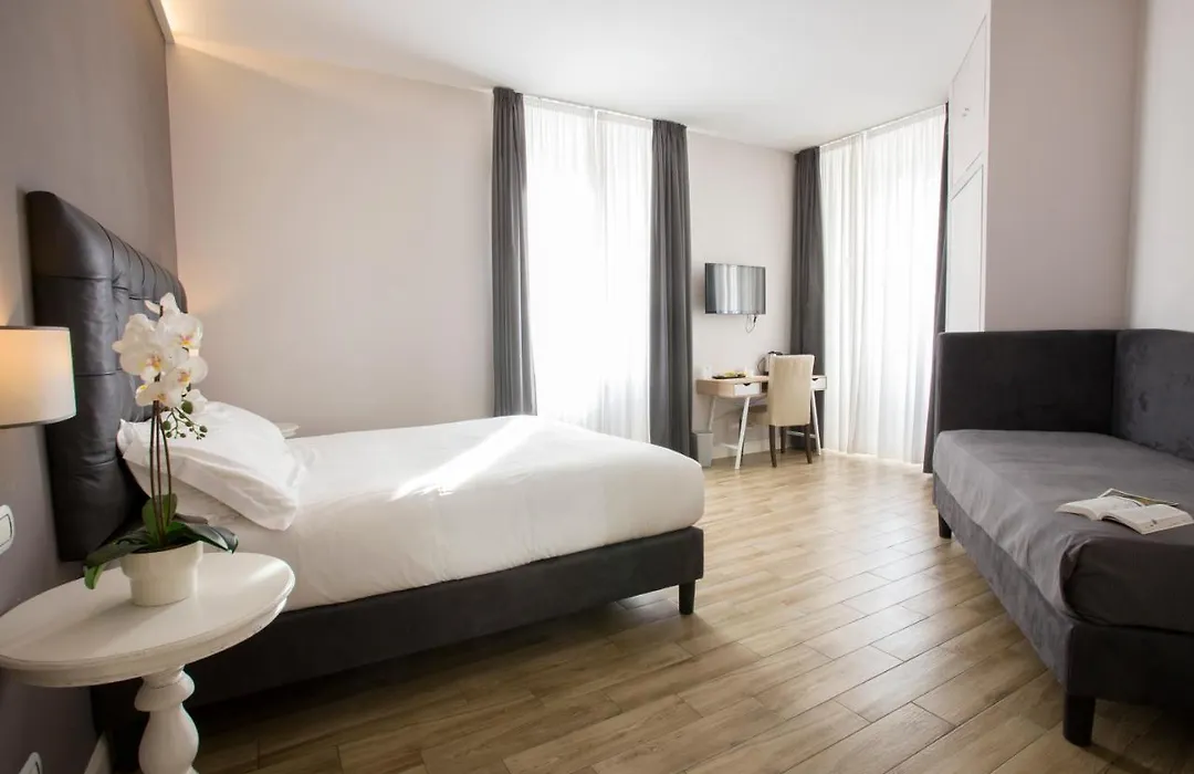 Colosseo Prestige Rooms-1