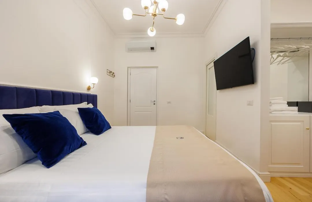 Sm Mellini Relais B&B-1