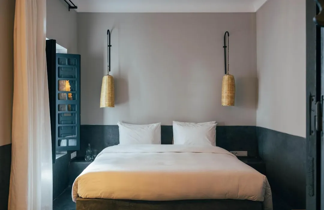 Riad No37-1