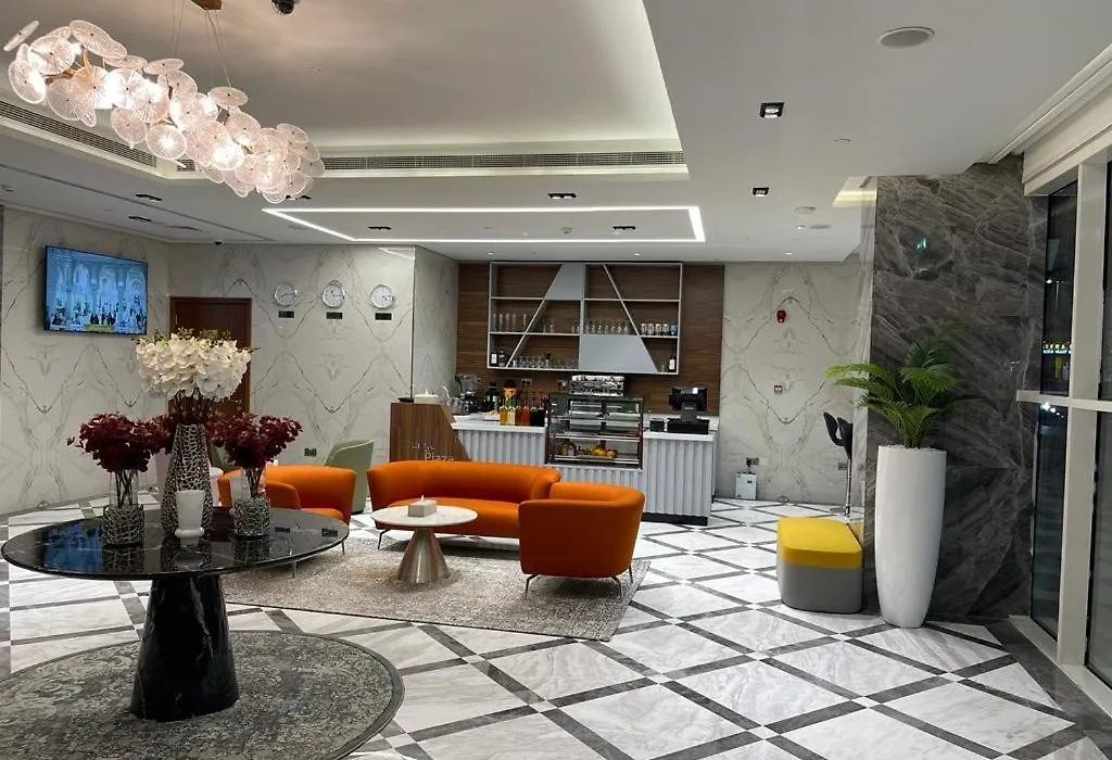 Baniyas Plaza Hotel Apartments-1