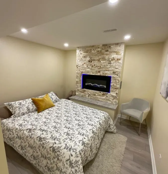 Beautiful Unit In Nepean Ottawa-1