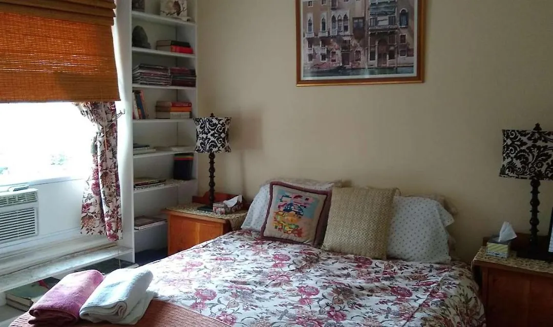 Australis Guest House-1