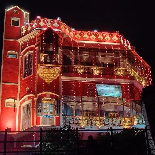 Shiva Ganges View Guest House-1