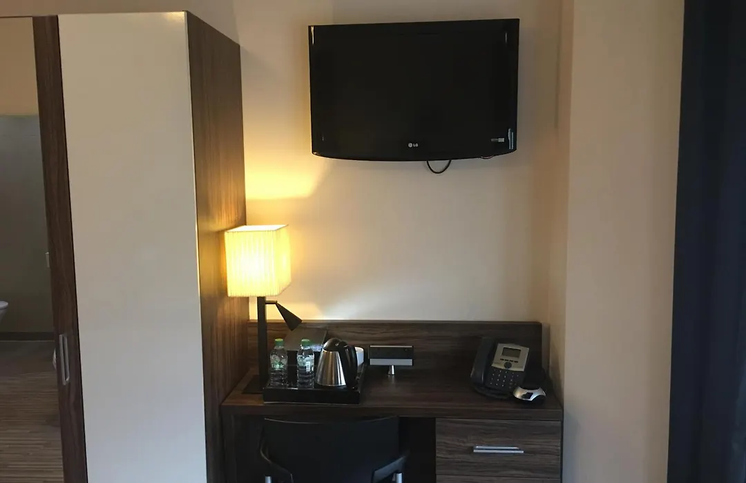 Simply Rooms & Suites-1