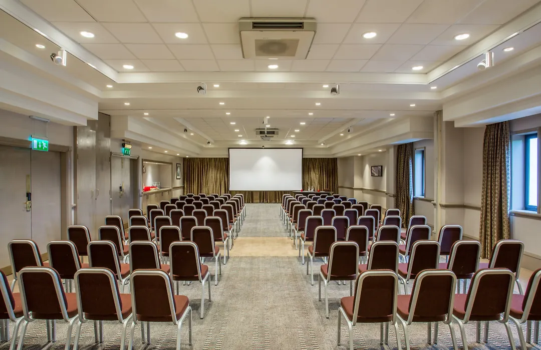 Crowne Plaza Leeds By Ihg-1