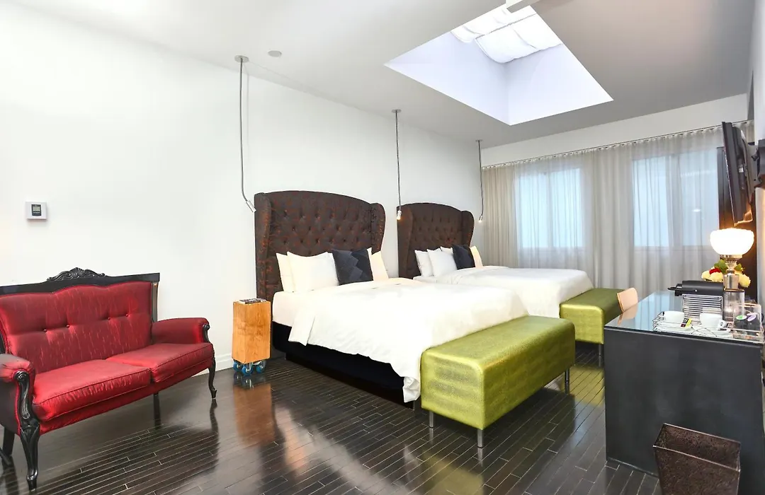 Hotel Chez Swann-1