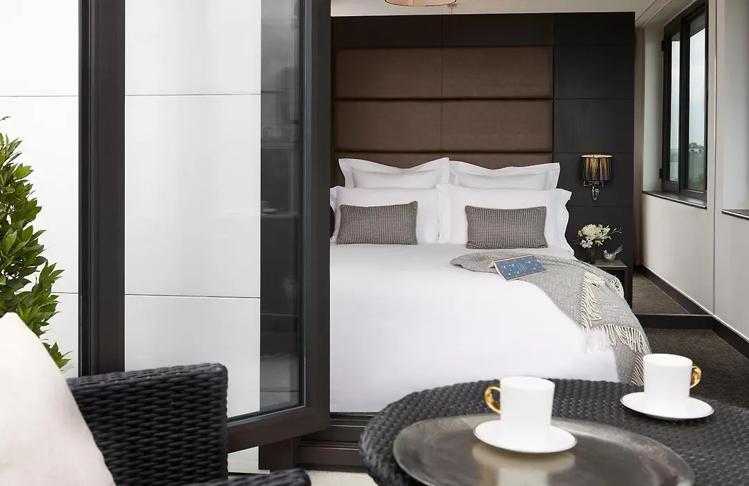 The Westbridge Hotel Stratford-1
