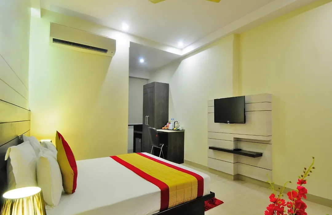 Hotel Sky Rich International -Near To Famous Karol Bagh Market & Metro Station-1