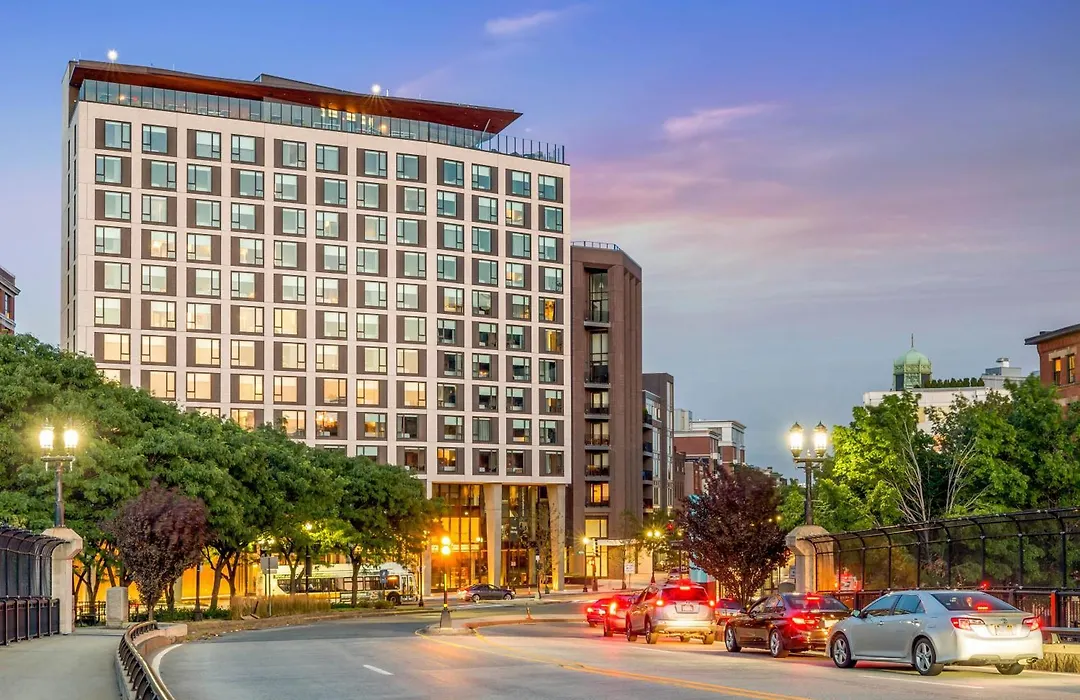 Cambria Hotel Boston Downtown - Seaport-1