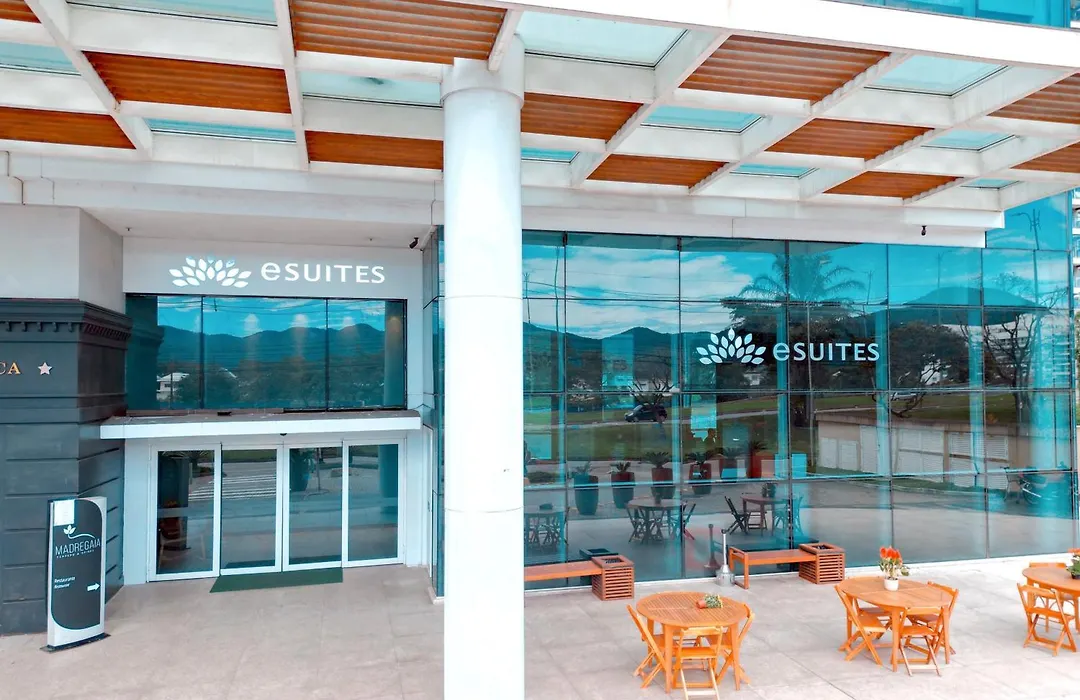 Esuites Hotel Recreio Shopping-1