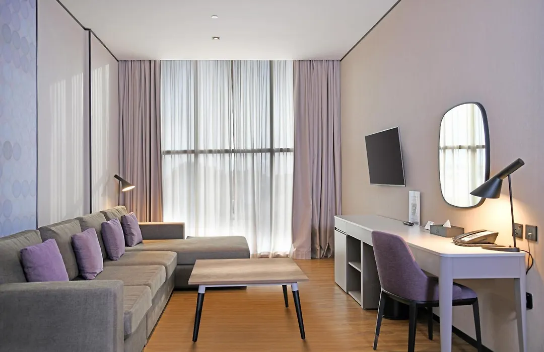 The District Hotel, Jumeirah Dubai-1