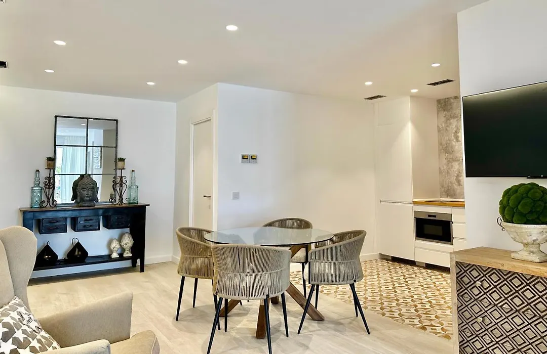 Loft 18 Beachfront Marbella Center-1