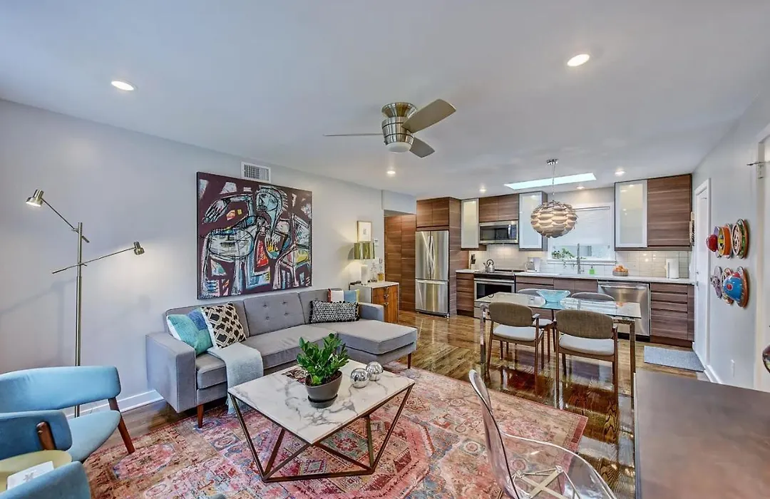The Home Collection Clt: 510 Queens-1