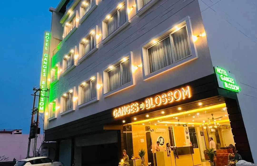 Ganges Blossam - A Four Star Luxury Hotel & Resort-1