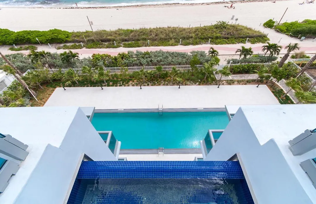 Monte Carlo Suites In Miami Beach-1