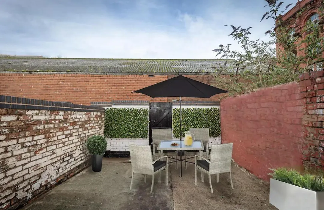 Liverpool Townhouse-1