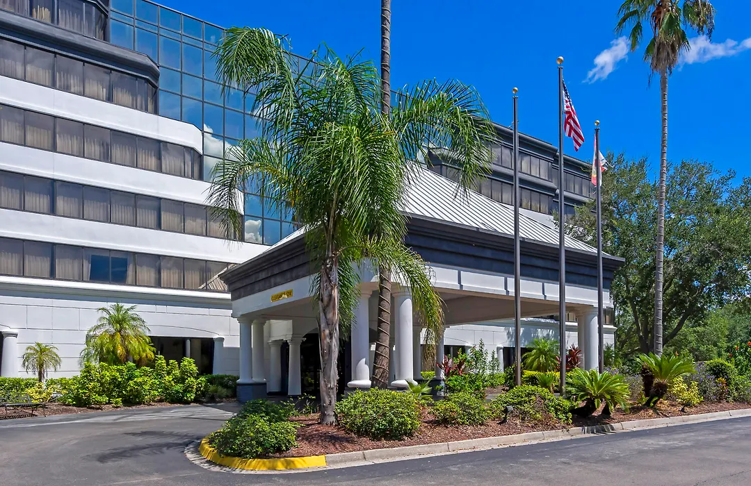 Delta Hotels By Marriott Jacksonville Deerwood-1