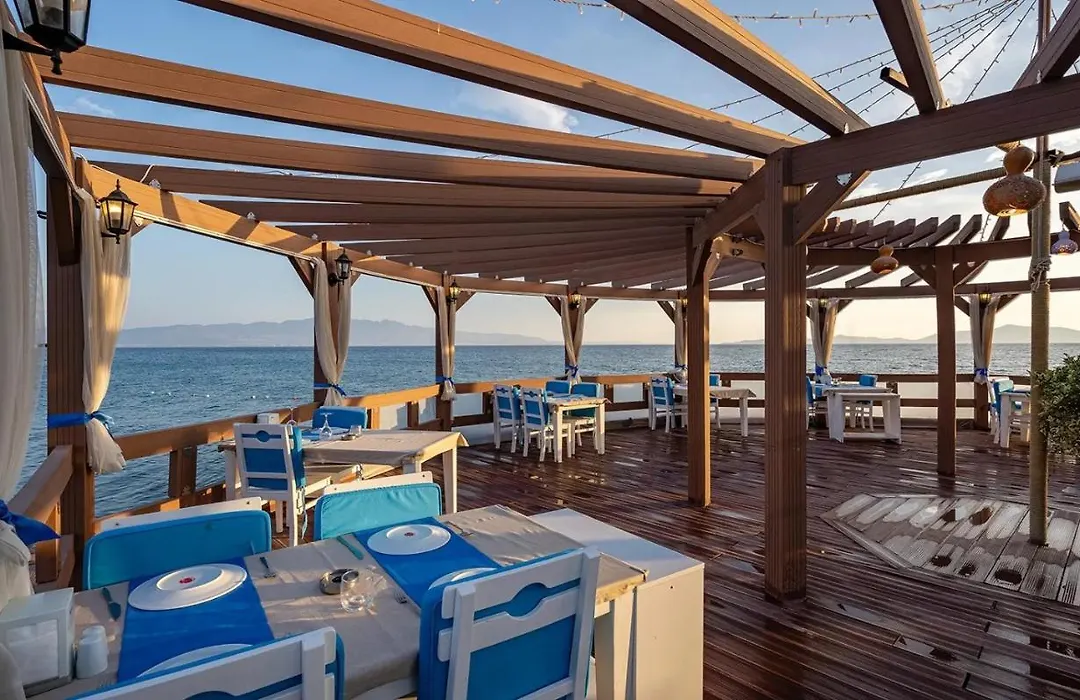 Golden Beach Resort & Spa-1