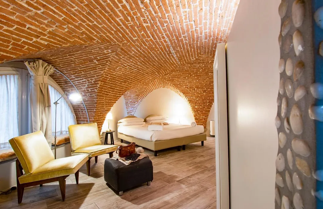 N4U Guest House Florence-1