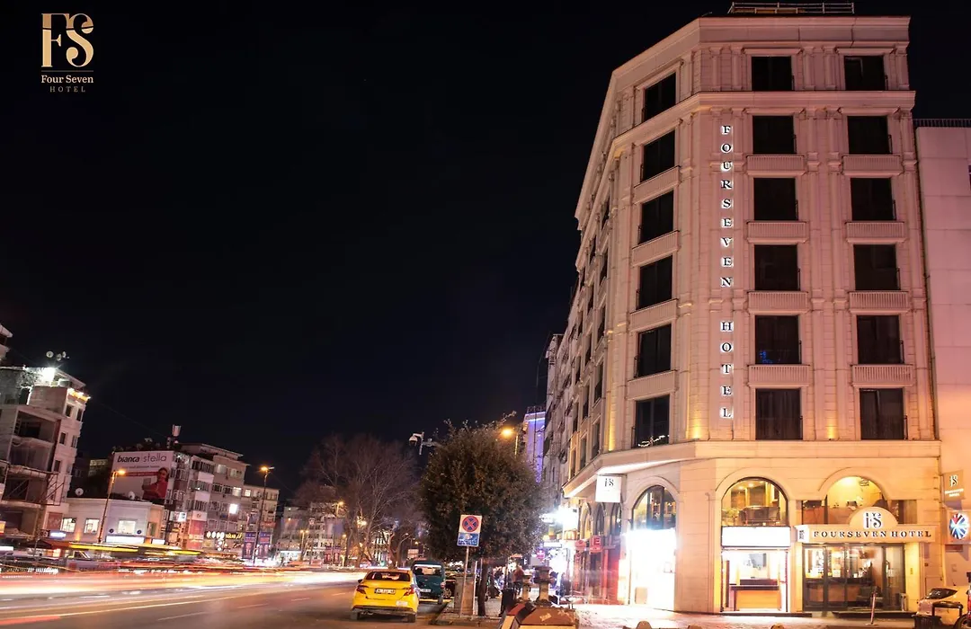Four Seven Hotel-1