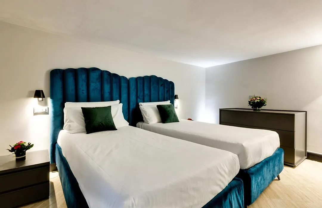 V Collection Piazza Farnese Luxury Suites-1