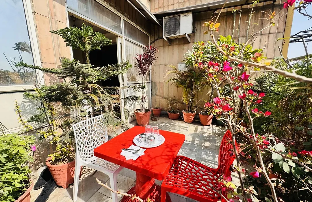 Staybook Hotel Aira New Delhi Railway Station Paharganj-1