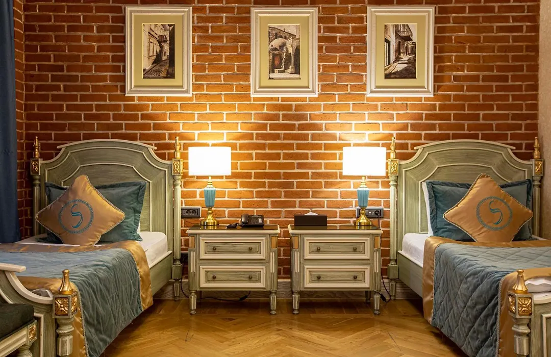 Sapphire Bayil Hotel-1