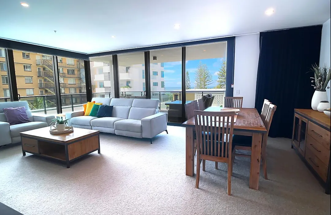 Boardwalk Burleigh Beach - Official-1