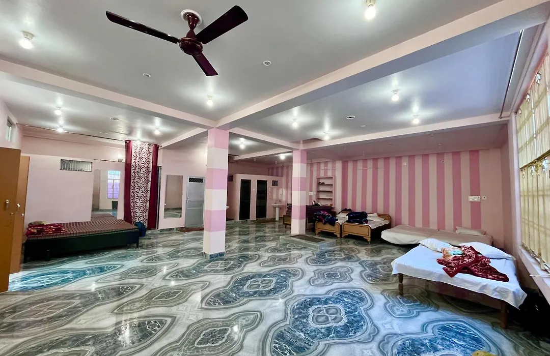 Trilok Residency - Dashashwamedh Varanasi-1