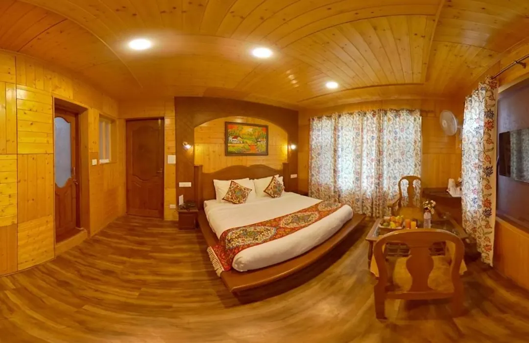 Hotel Royale Comfort-1